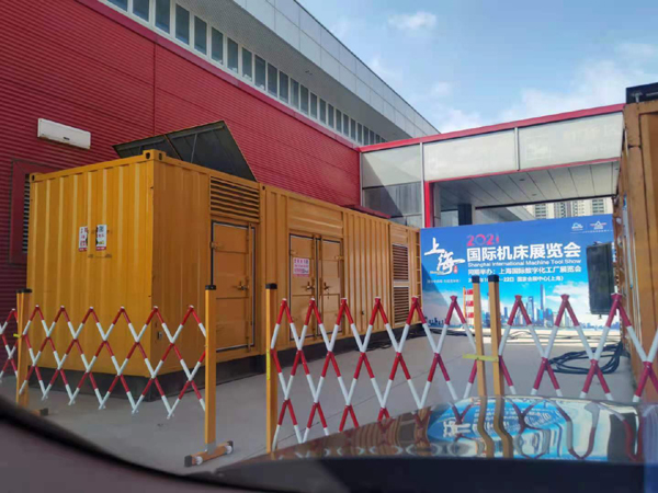 富宁发电车出租-发电机无电压或电压太低怎么办？