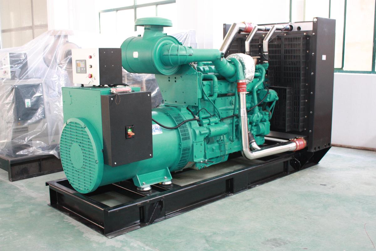 富宁租赁发电机柴油发电机组易损件有哪些