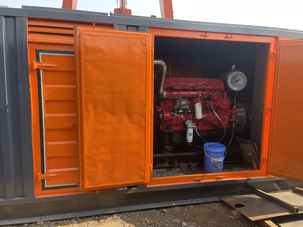 富宁哪些因素会影响 200KW 柴油发电机的燃油消耗率？