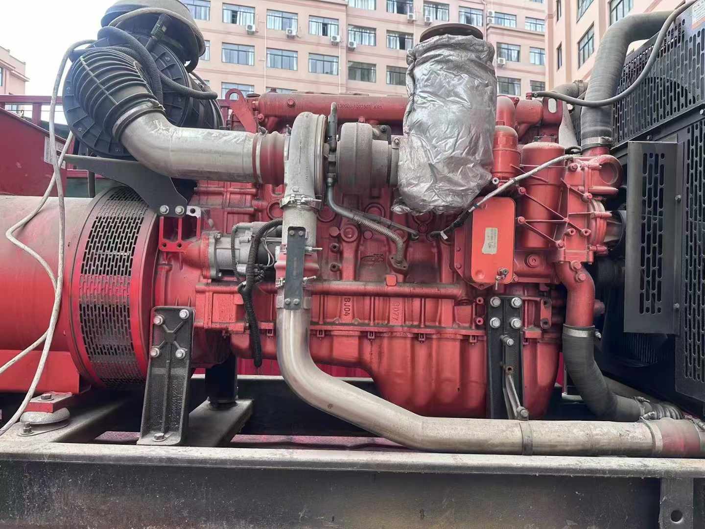 富宁如何选择适合 600kW 柴油发电机组的过载保护器？