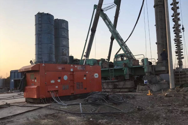 富宁如何检查发电机组燃油系统的密封性？